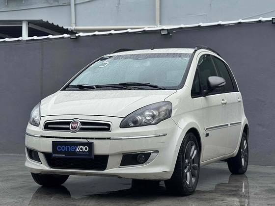 FIAT IDEA 1.6 MPI ESSENCE 16V FLEX 4P MANUAL FIAT IDEA 1.6 MPI ESSENCE 16V FLEX 4P MANUAL